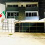 Venator House Boutique