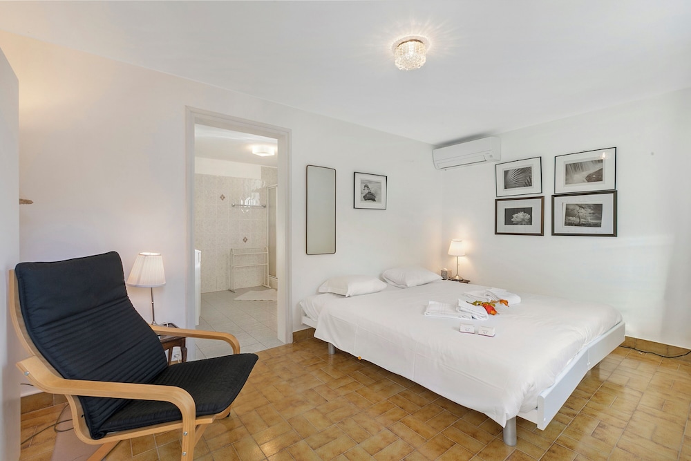 Castel In Aria Apartments
