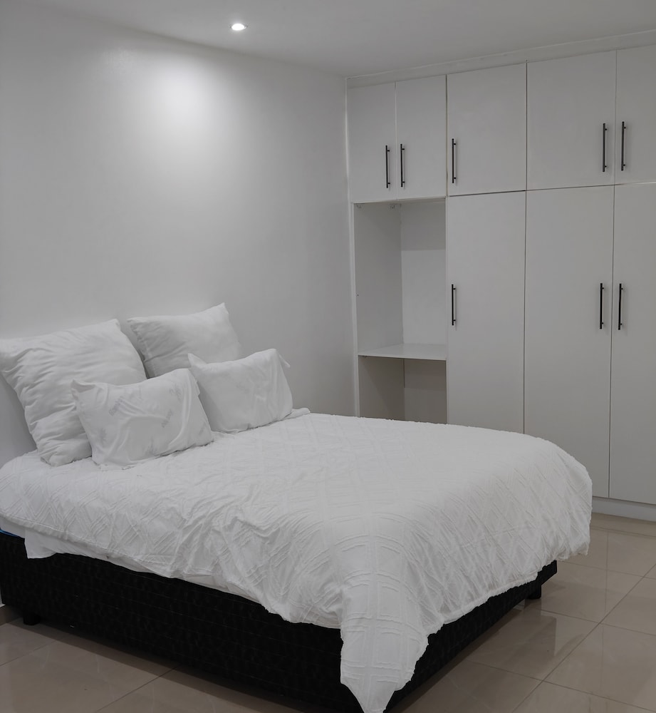 Silver Moon Guest House