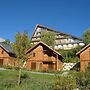 Chalet Retreat Near Slopes