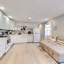 6 Mi to Dtwn: Sarasota Apt w/ Patio & Fire Pit