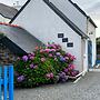 Pretty House 50m From the sea
