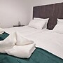 Ashfield House by Cyber Living - Modern Stay!