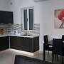University Heights 2-bedroom Cosy Apartment