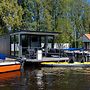 Houseboat in Heeg With Stunning Marina Views