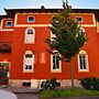 Nine Rooms Apartment