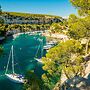 Apartment in Provence Near Calanques