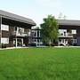 NEW Duplex Apartment Near the City With Free Private Parking