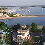 The Glen Cove Hotel & Restaurant