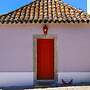 Pine Tree House in Azeit o