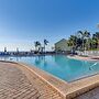 Bayfront St Petersburg Retreat 4 Mi to Downtown!