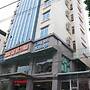 Duc Trung Hotel CB by Bayluxury