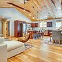 6 Mi to Lake Winnipesaukee: New Hampshire Home