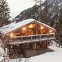 Luxury 3 Bedroom Chalet Jacuzzi Sauna