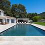 Villa With Heated Swimming Pool spa gym and Cinema