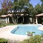 Provencal Villa in the Heart of the Luberon Scrubland