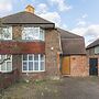 Beautiful Flat in Acton