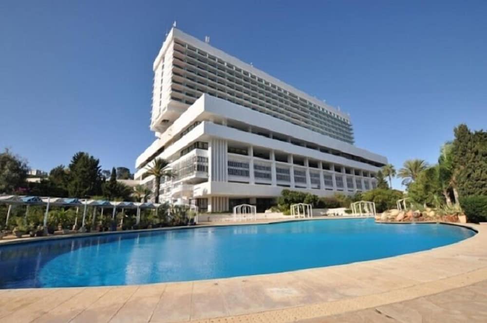 Hotel El Aurassi