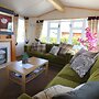 Cozy Chalet in Tzummarum