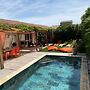 Sun-kissed Villa in Lirac