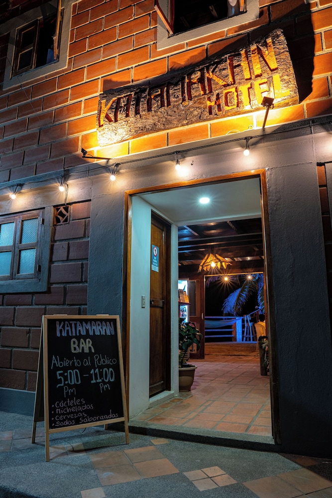 Hotel Katamaran