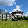 Chalet Leutasch With Ski Trail & Mountain Views