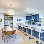 Swim, Golf & Relax: Luxe Townhome in Aptos