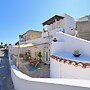 Chiaia Di Rose Rooms & Apartment