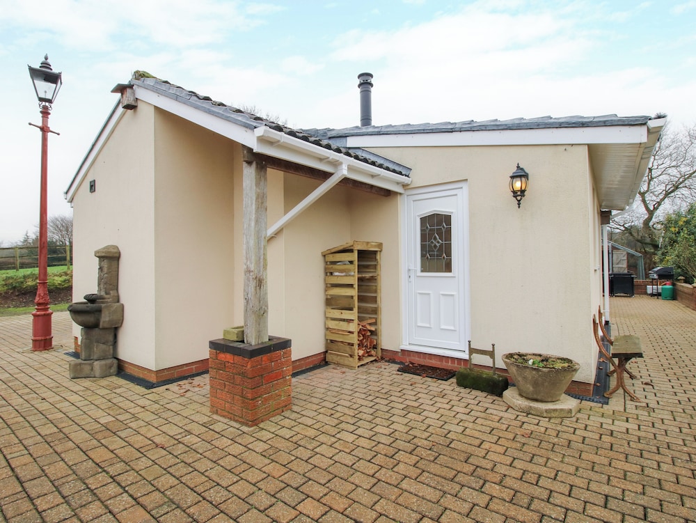 Spitfire Lodge