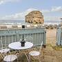 The Beach Apartment