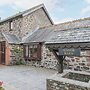 Manor Barn