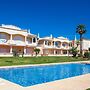 11 Marinha Two Bedroom Apt at Praia do Marinha