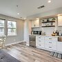 Pool & Hot Tub Access: Brentwood Getaway!