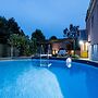 Apartment in Vodnjan With Pool & Jacuzzi