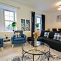 Manchester Gem - Stylish Apartment in Wigan
