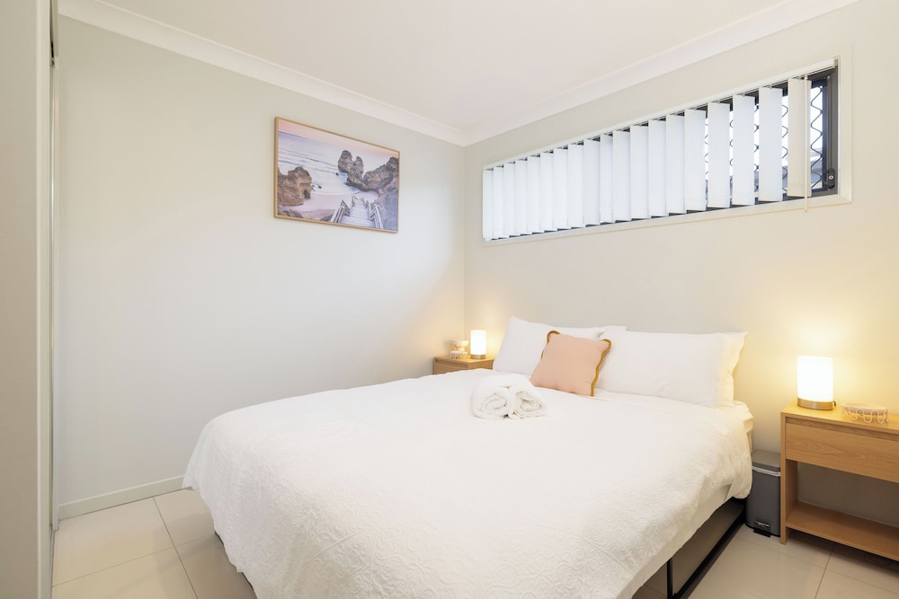 Smart Suites Self Check-in Apartments - 20 Darnley