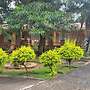 Mumo Lodge