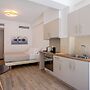Apeiron Perissa by Apeiron Hotels