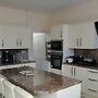 Room-charming Bradford Room to Rent With