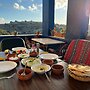 AL-Bustan House & Umm Qais