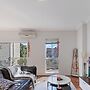 Kozyguru | Allawah | 2 Bed Kozy Apartment