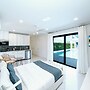 Sun Lux Villas