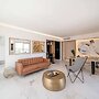 Modern Apartment - 3br- 6P - Palm Beah