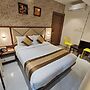 hotel pearl residency