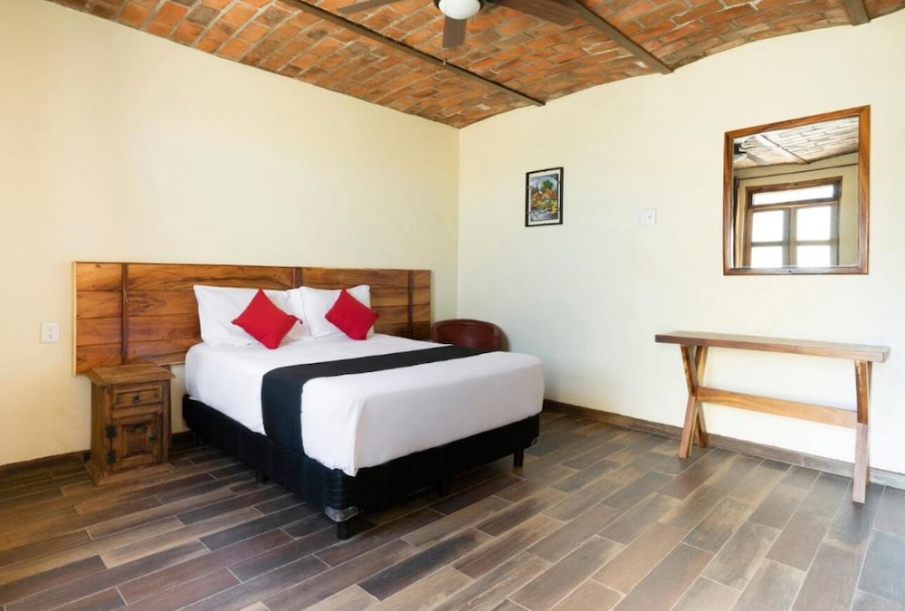 Hotel Monte Agave