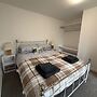 3-bed Cherry Cottage - Walk to Bicester Village