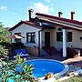 Apartment With Private Pool, Mountain View