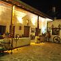 Bir Kedi Villa
