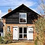 Cottage in Chilton Foliat Near Savernake Forest