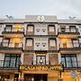 Sunday Belajandro Hotel